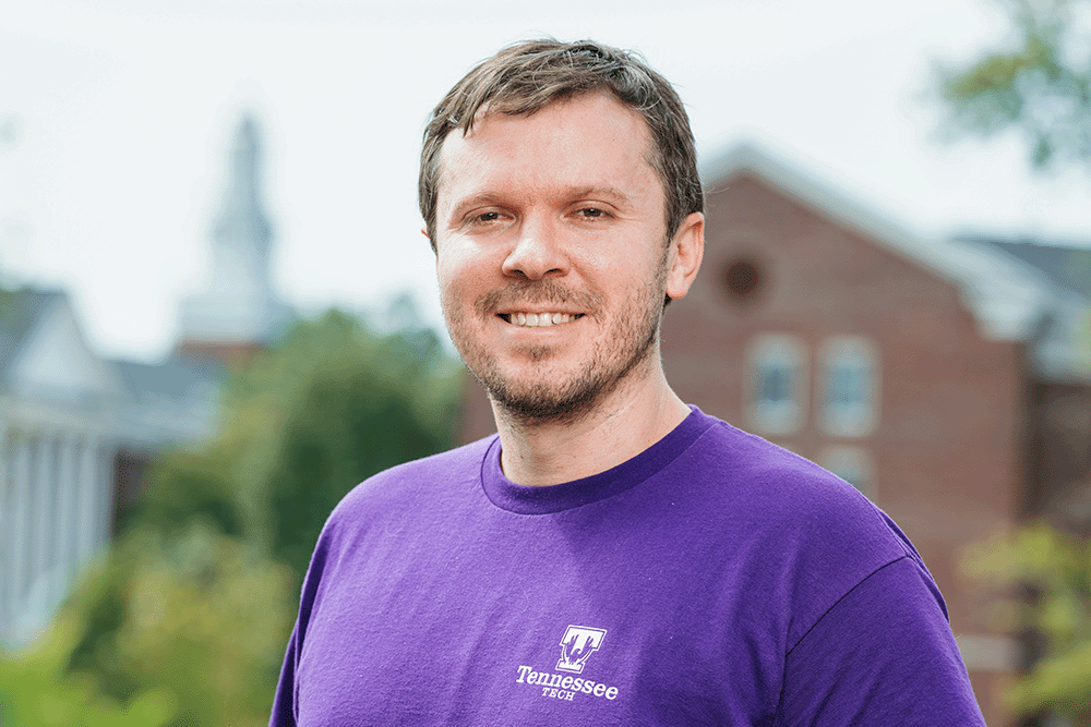 Tim Roberson headshot