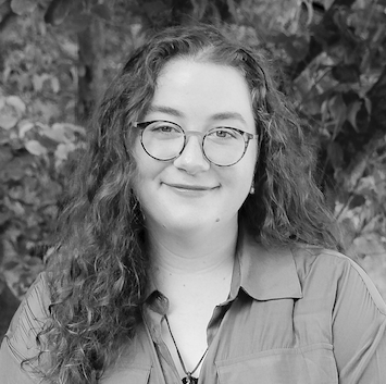 Talia drury headshot