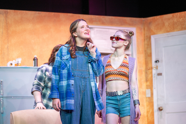 Somebody Nobody play Somebody Nobody play: Sheena telling Beverly, her agent, she's quiting show business