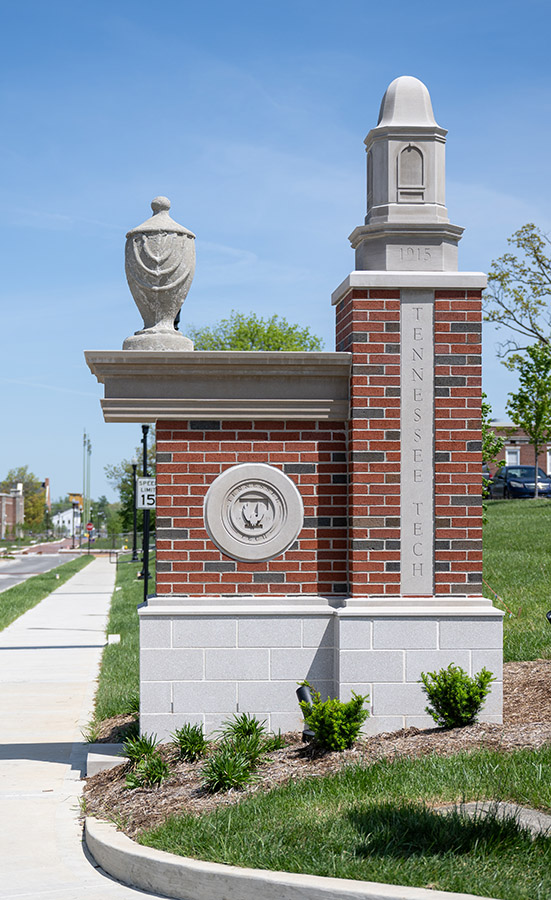 A new entry sign at Tennessee Tech along 7th street.