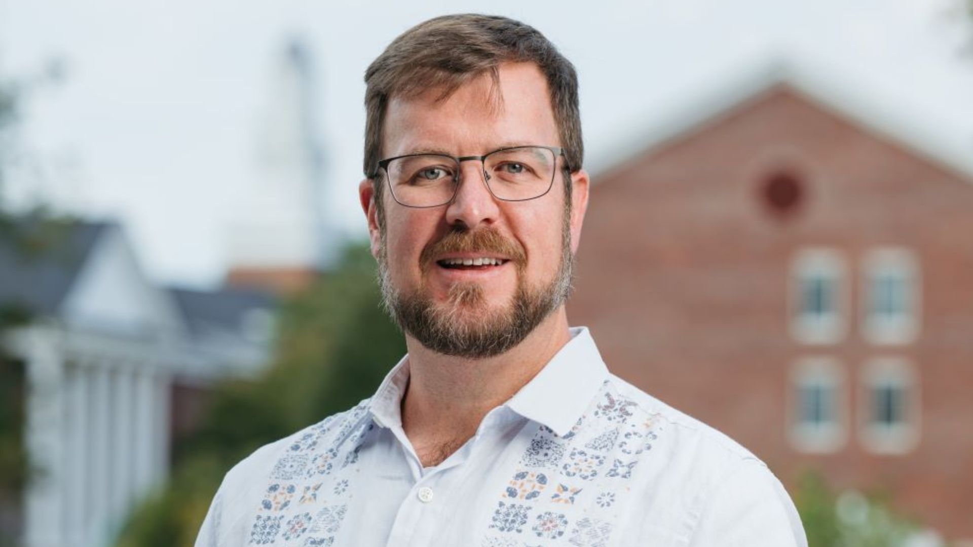 Dr. Jeremy Schoen headshot